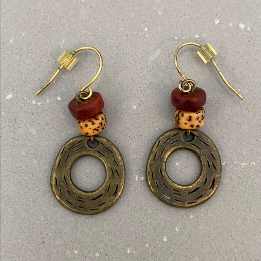 Drop earrings